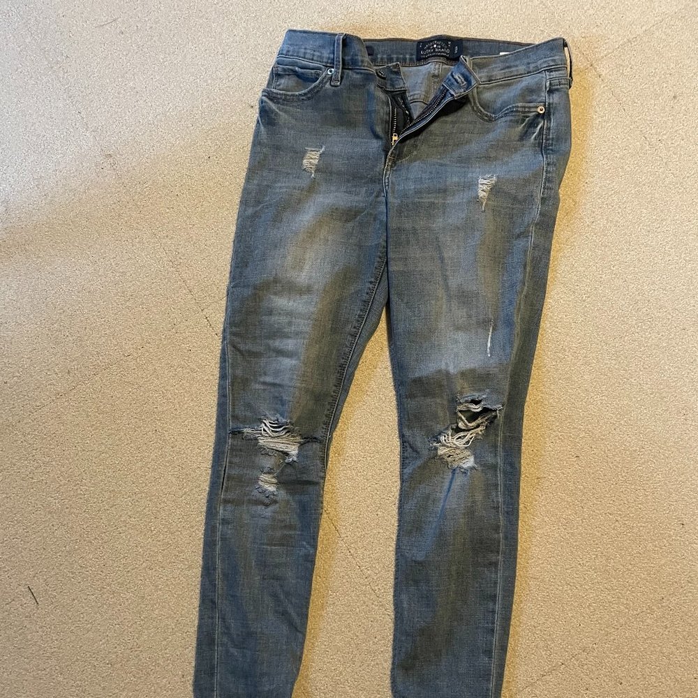 RippedJeans